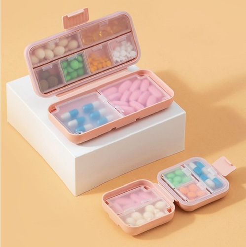 Portable mini pill box, silicone ring double seal medicine pill storage box, snap-type divided pill box