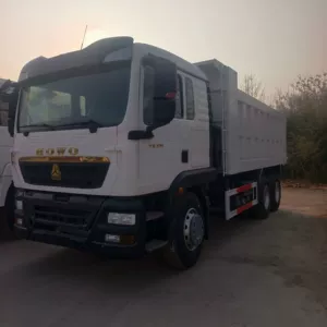 Howo Tx6X4 375 və 371 at gücündə, torpaq yük maşınları Yaxın Şərqə ixrac