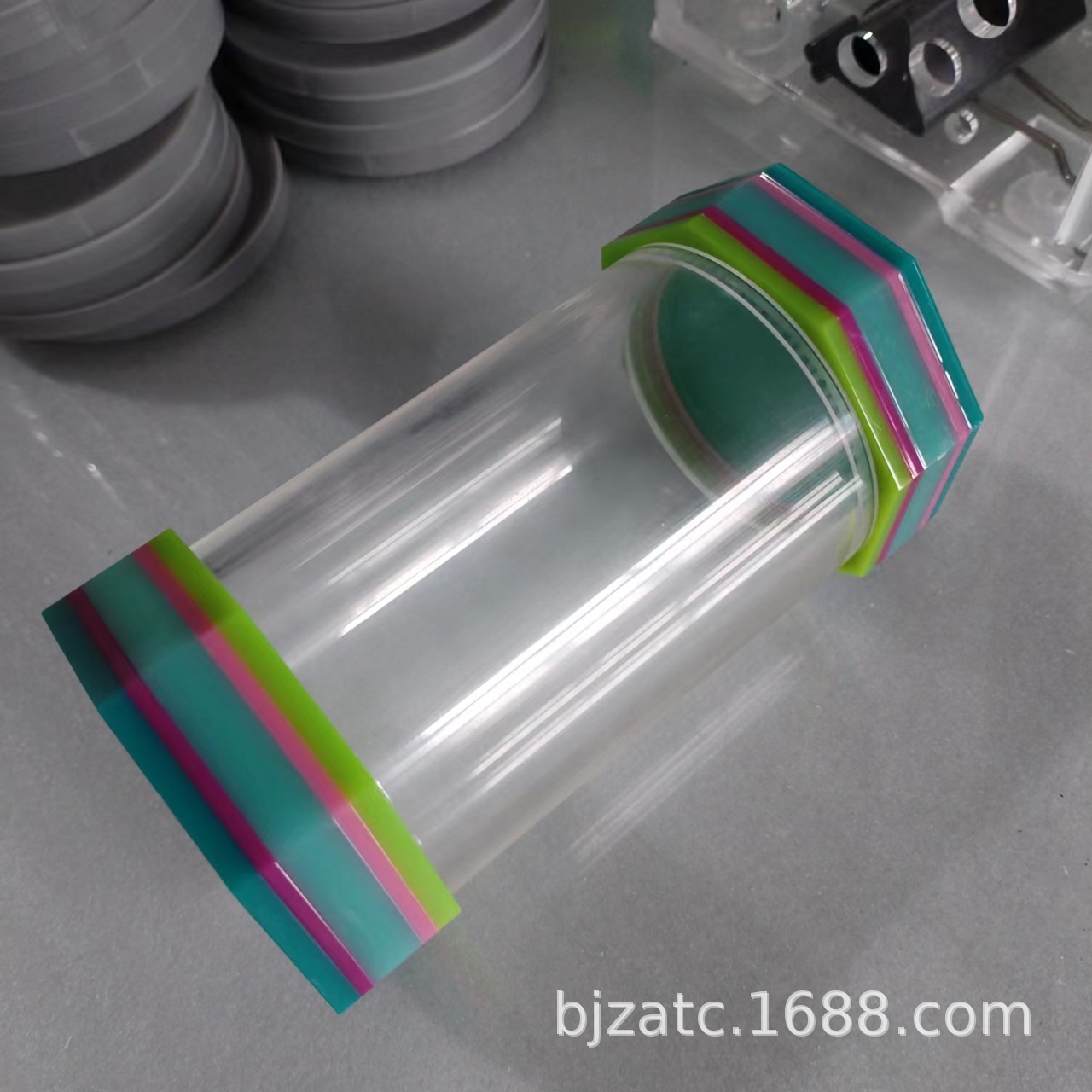 亚克力盒子五彩有机玻璃展示盒高透明彩虹盖收纳盒精致做工