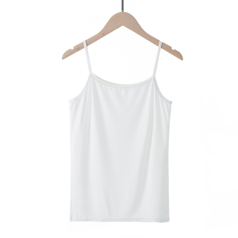 Model-Milk White