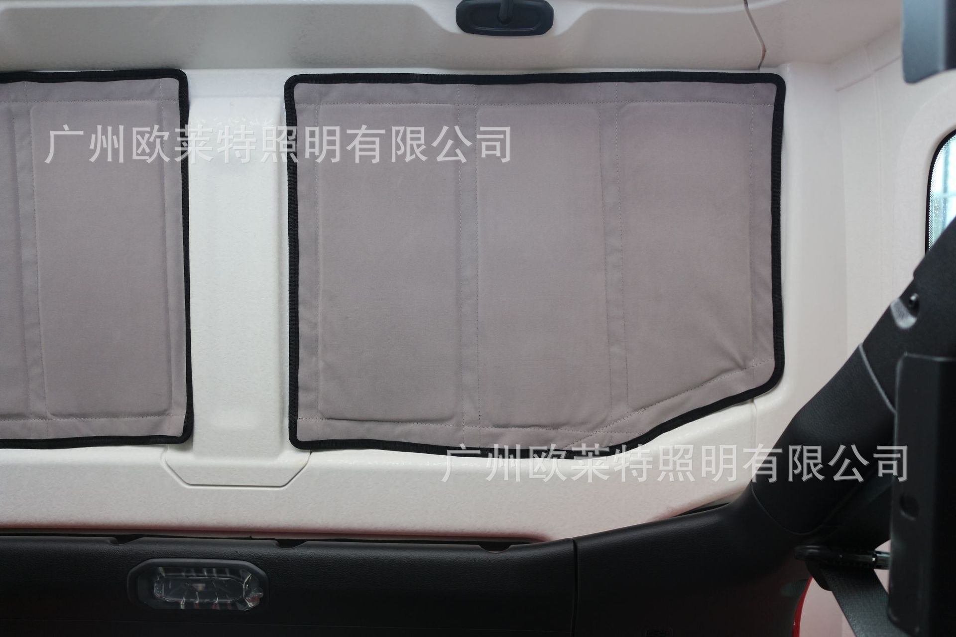 Suitable for jeep jeep 18-22 Wrangler 4-door roof insulation cotton roof insulation ceiling sound insulation board