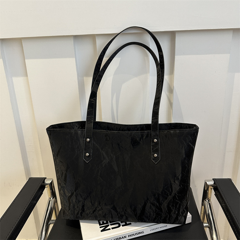 Bolsa de viaje de clase de estudiantes para mujeres 2024 nueva moda primavera hombro brazalete bolsa de alta capacidad de gran tamaño bolsa de mano