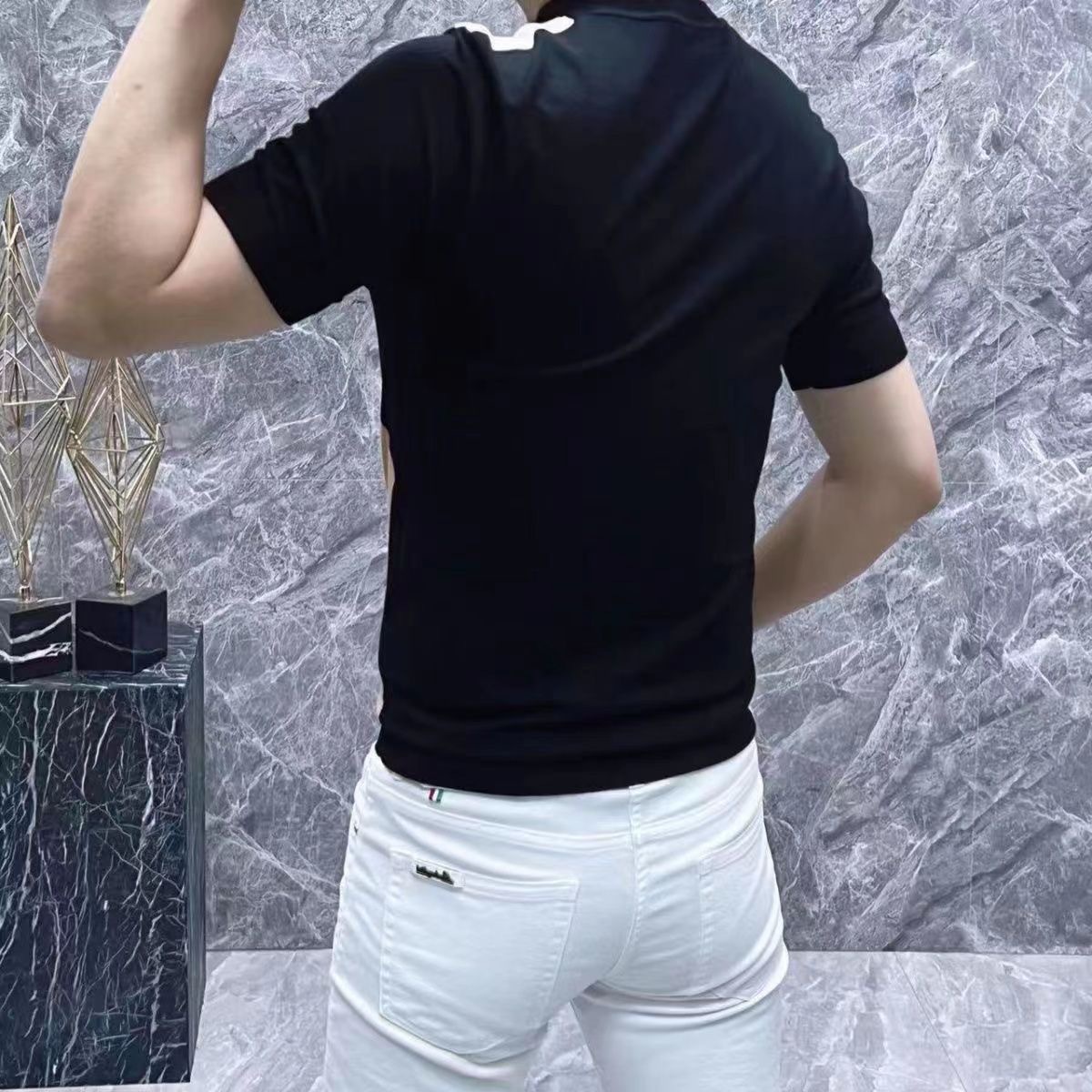 Camiseta de moda de manga corta de color para hombres, ropa de moda, camiseta de letras casuales juveniles coreanas. image 5