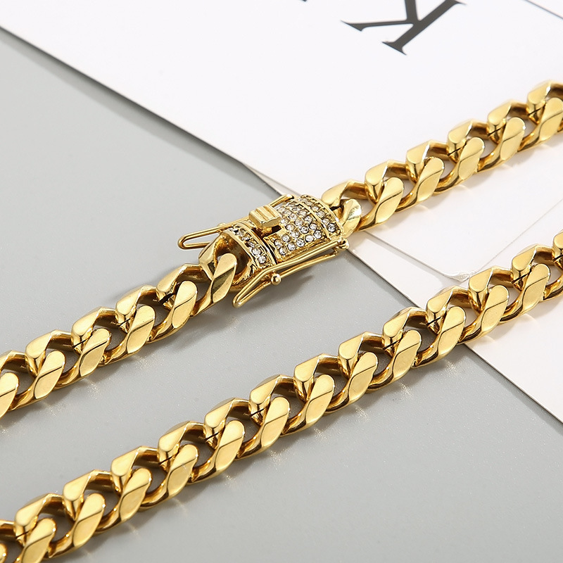 135g Weight PVD Coated Gold Plating Process 18K Real Gold Plated Plating Material 304 Stainless Steel Pendant Material Rhinestones Inlay Material Necklace Classification 304 Stainless Steel Chain Material Daily Occasion 304 Stainless Steel Material Geometric Pattern Unisex Gender Fashion Style Waterproof Non Tarnish, Inlay Craft Fashion Geometric Stainless Steel Necklace Inlay Rhinestones Stainless Steel Necklaces 5