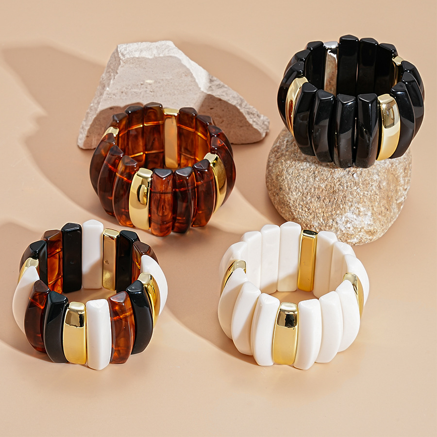 Pulsera geométrica con costuras irregulares de acrílico europeo y americano, personalidad retro, temperamento exagerado, sentido avanzado, joyería de nicho femenina