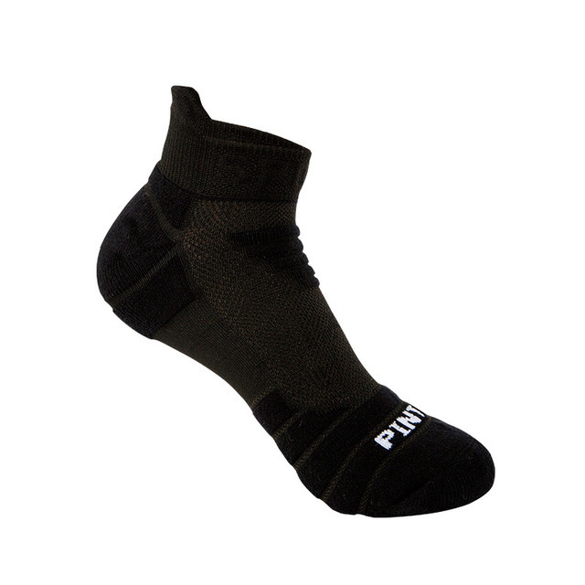 High Performance Sports Running Ankle Socks Women Thick Towel Bottom Moisture Wicking Plaid Thin Breathable Boat Short Socks