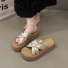 ����ЬŮ2026�¿��ļ��⴩�������һ������ȹ�Ӿ��½^����Ь34�a