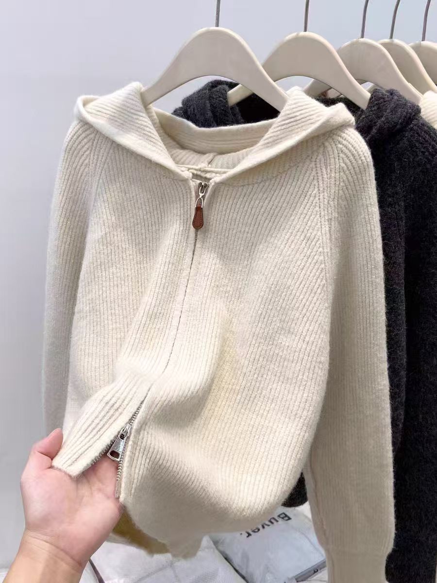 Design sweater with zipper with hood