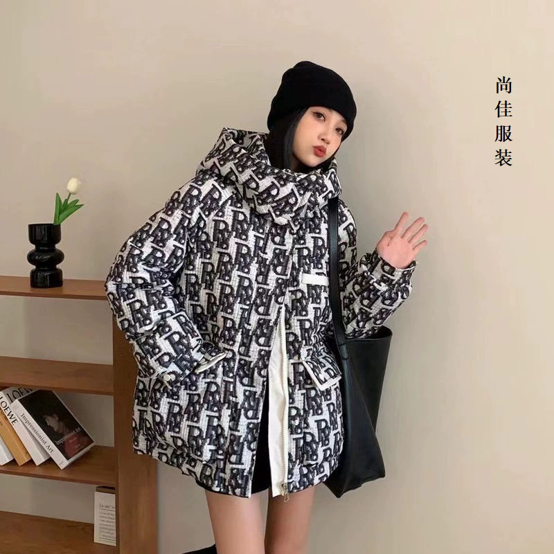 Женский пуховик из белого утиного пуха, средней длины, элитная европейская версия, новая модель 2025 года, с нишевым принтом в виде букв, легкое женское пальто.