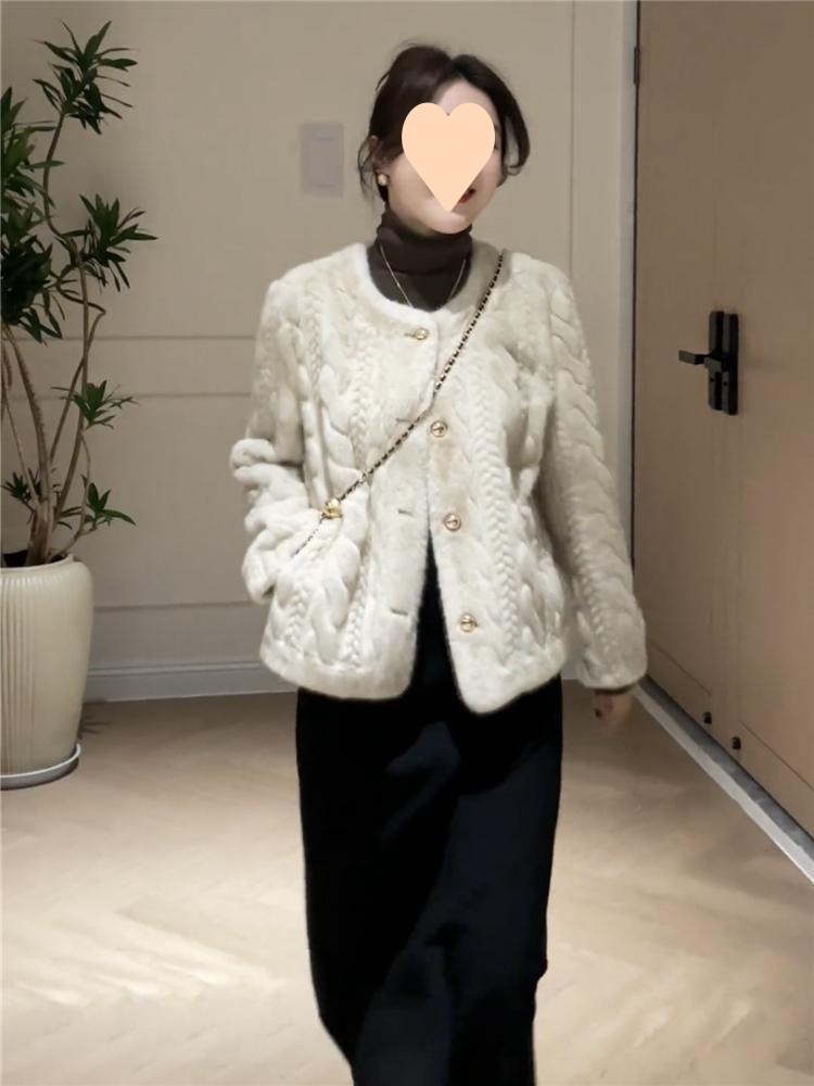 8c15af75-3dab-4025-ba38-699960f33c49.jpe