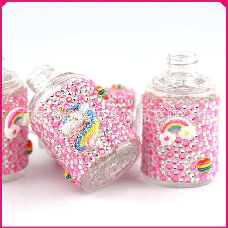 新款镶钻香水分装瓶便携按压补水塑料喷雾旅行空瓶独角兽贴钻加工