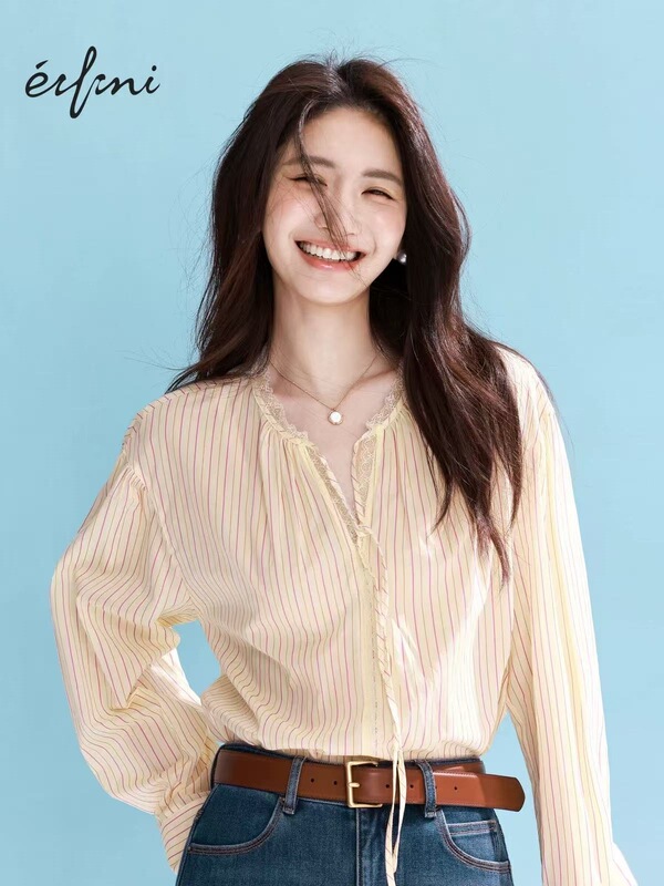 Yellow striped lace-up shirt for women, 2025 autumn new design top, sunny yellow off-shoulder style Yellow striped lace-up shirt for women, 2025 autumn new design top, sunny yellow off-shoulder style