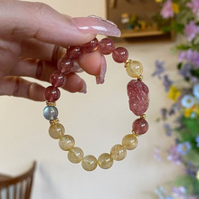 �䝙 ��Ȼ��l�����Ů������ؔ�D�\��ݮ�����S�l��ˮ���ִ�