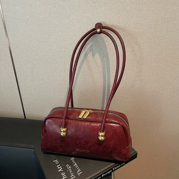Burgundy pendant
