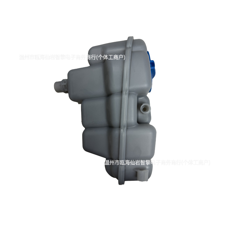 4G0121403G is suitable for the 2012-2018 Audi S6, S7, A6, and A6 RS7 models; it is an expansion tank