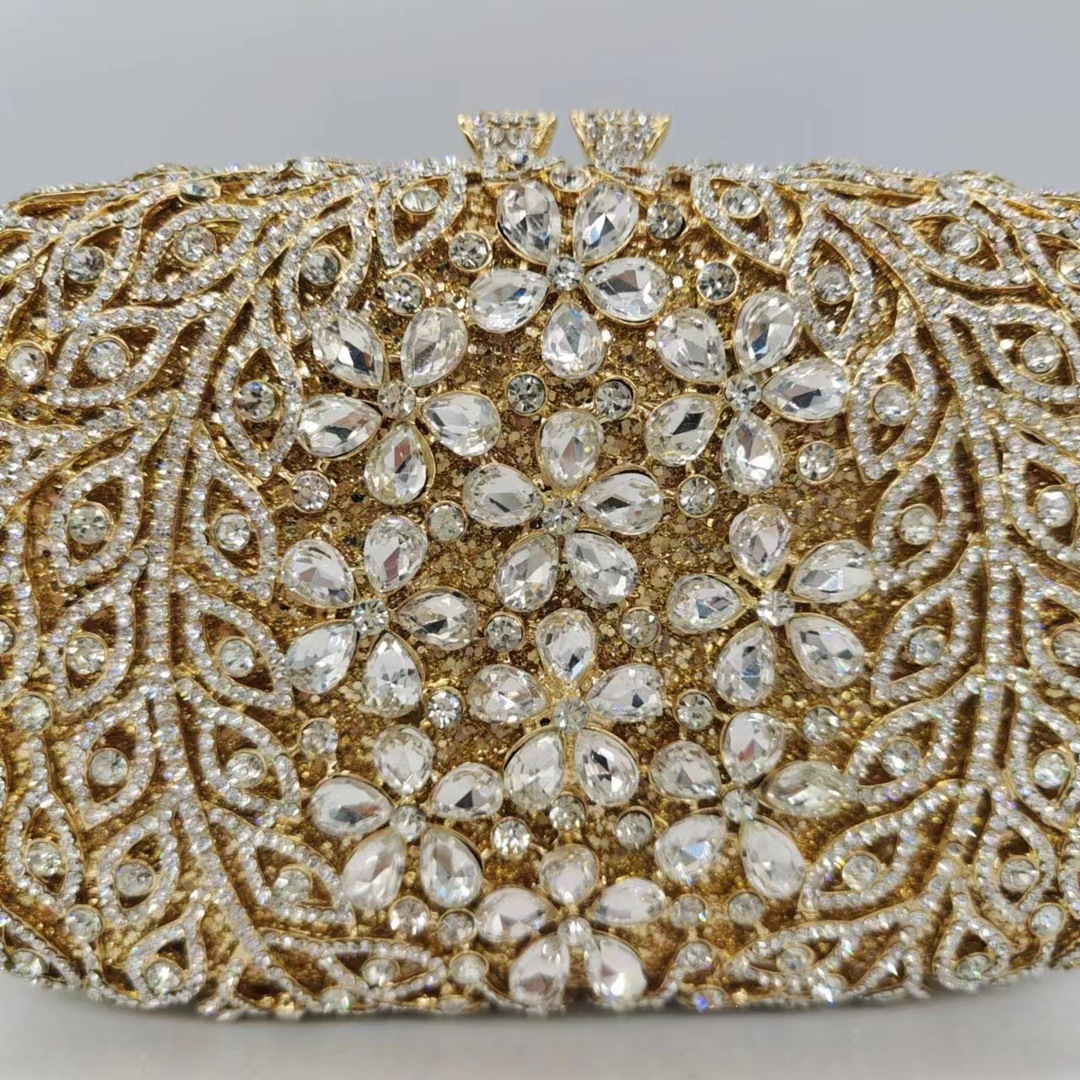 Nuevo bolso de cena de diamantes, bolso de diamantes de metal hueco, bolso de diamantes