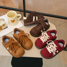童板鞋;童凉鞋;童皮鞋