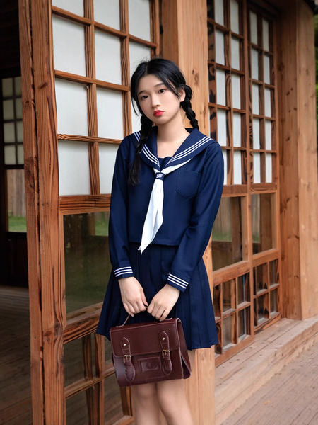 Student pleated skirt