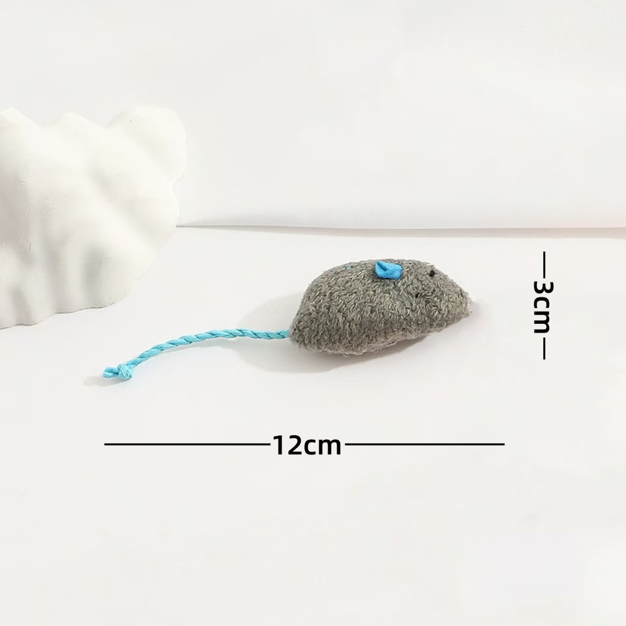 파란색 캣닢 쥐
