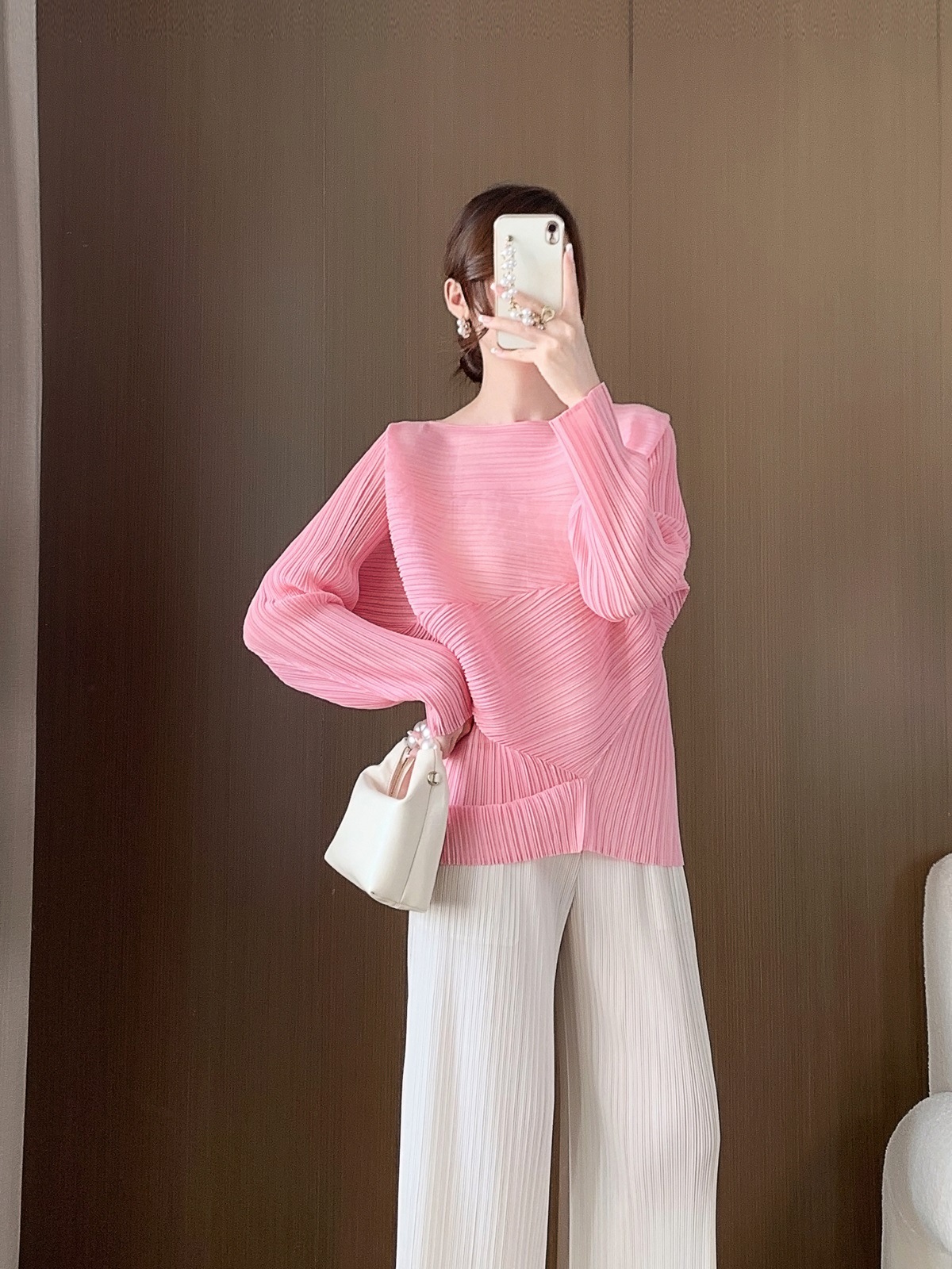 Top plisado Miyake para mujer, camiseta de manga larga con diseño irregular de nicho, muy vendida, moderna en Instagram. image 4