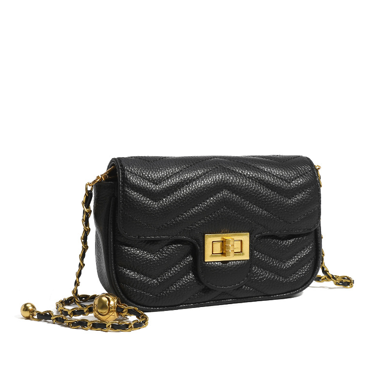 Borsa a tracolla da donna in vera pelle con catena elegante_voghion.com