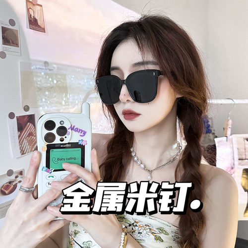 新款方框金属竖米钉墨镜女大框高级感防紫外线太阳镜男开车眼镜潮