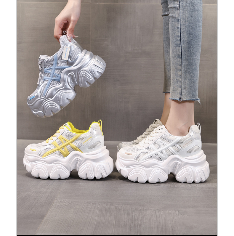 Giày sneaker nữ đế dày lưới thoáng khí phong cách bánh xốp — Màu be chi tiết 17