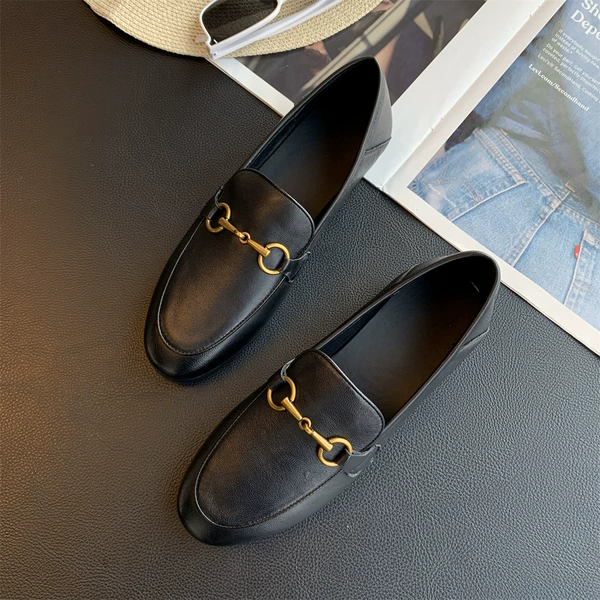 Black shoes