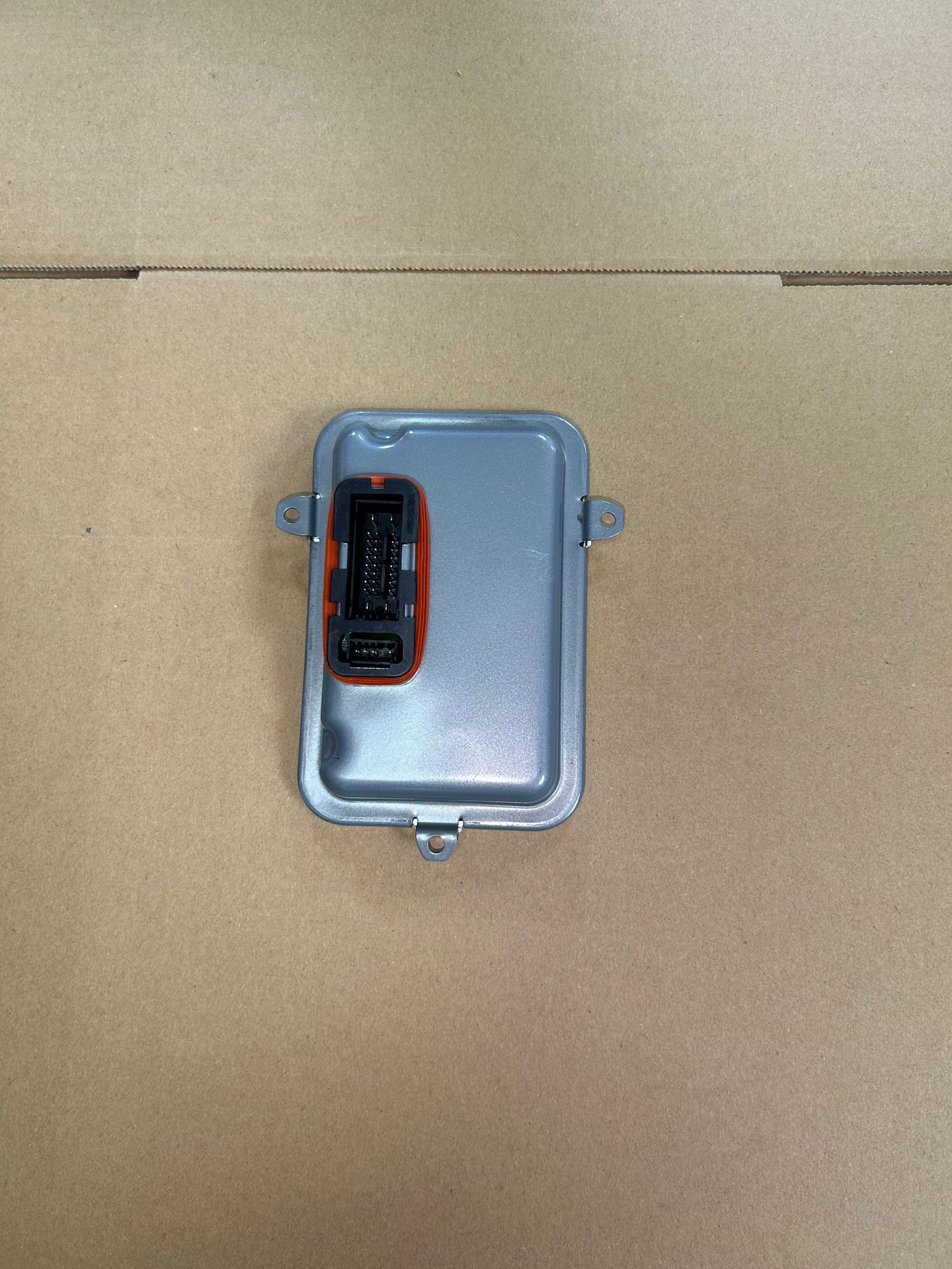 1K0941329 130732925700 Suitable for Volkswagen Cc Xenon Headlight Ballast Hid Ballast