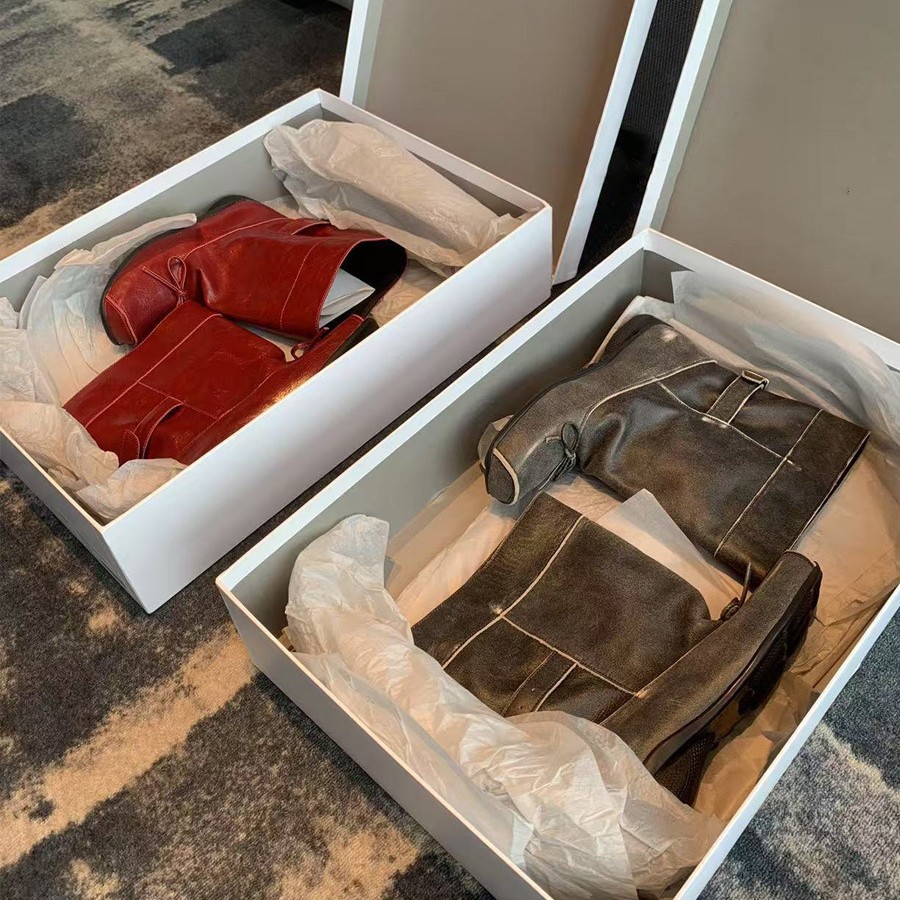 Lammfell-Version ~ Quadratische Retro-Schleife, dicke Sohle, kurze Ballettstiefel, schmale Passform, großer Schaftumfang, gerader Schaft, Western-Cowboystiefel_voghion.com