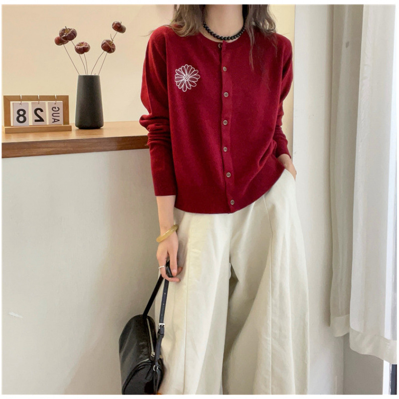 刺绣全羊毛针织开衫女欧洲站2024早秋新款欧货女装短款毛衣外套潮