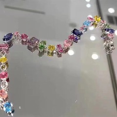 施家高バージョンのフルドリルのツイストチェーンの女性は、シュワロの要素水晶ローマのブレスレットの女性を採用しています