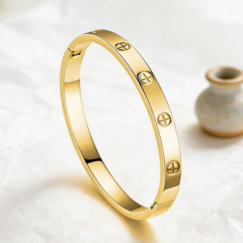Titanium Steel Bracelet with 18K Gold Cross, Stainless Steel Bracelet for Women, Non-Fading, High-End, Fashionable, Simple Bracelet