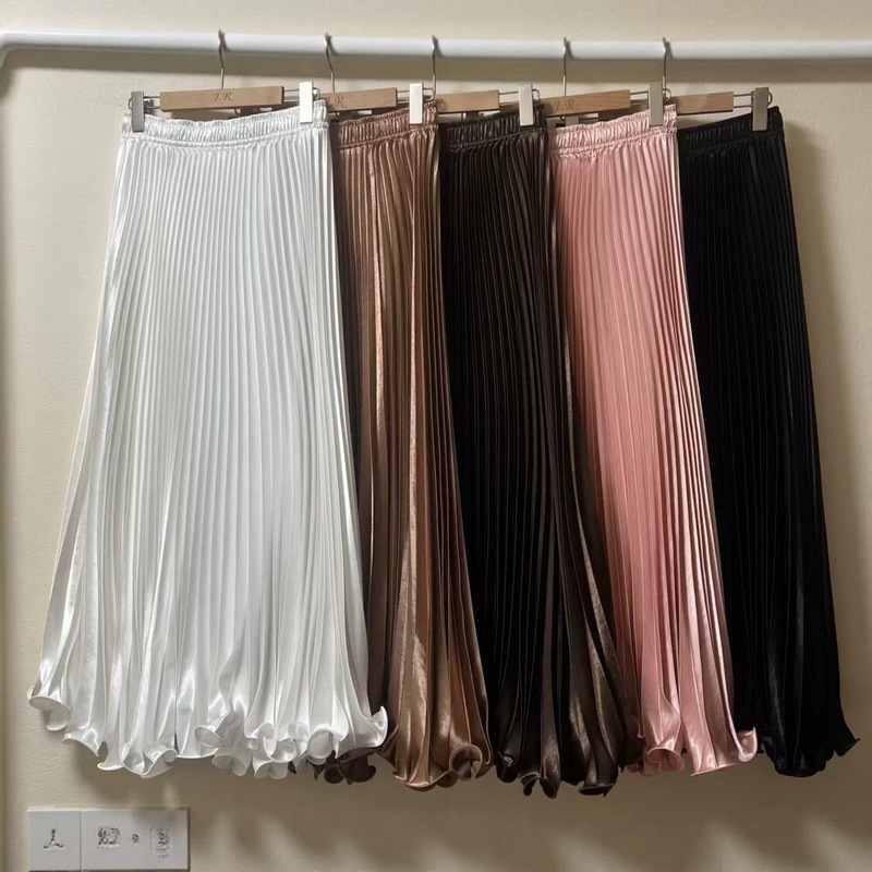 Simple and Elegant Satin Pleated Skirt with a Cloud-Like Drape and Rolled Hem, A-Line Long Skirt, Summer Half-Skirt Simple and Elegant Satin Pleated Skirt with a Cloud-Like Drape and Rolled Hem, A-Line Long Skirt, Summer Half-Skirt