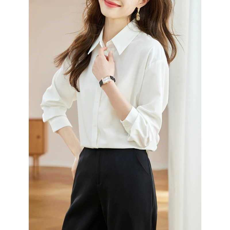 Реальный снимок весенней простой и элитной зеленой атласной рубашки 2024 года, женская профессиональная рубашка для собеседования, дизайнерский нишевый топ