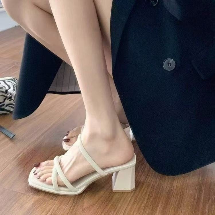 Korean Style Thick Heel Square Head Slippers Women's 2025 Summer New Simple Elegant Chanel Style High Heel Sandals