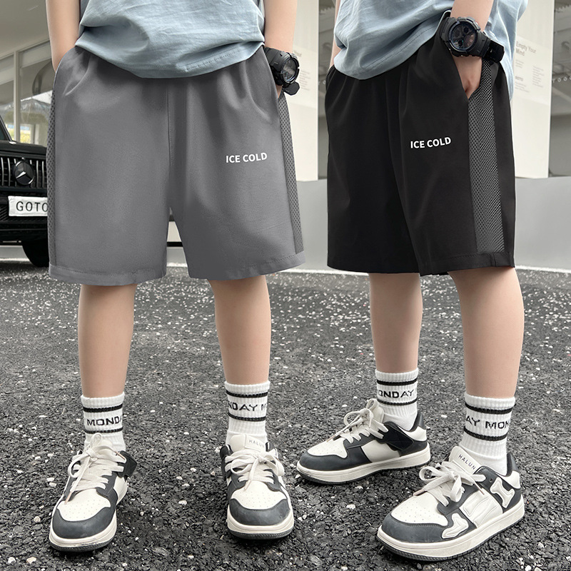 Children's Shorts 2025 New Children's Clothing Pants Summer Outer Wear Medium and Large Children's Shorts Casual and Stylish Boys' Shorts Trendy