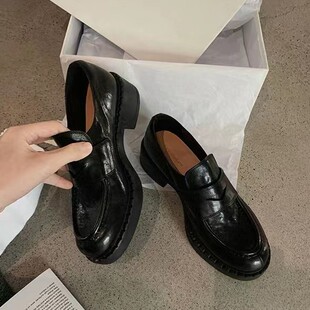 Grape Mom Autumn New British Retro Small Leather Shoes Women's Fashion Round Toe Soft Leather Thick Heel Loafers Women's Single Shoes