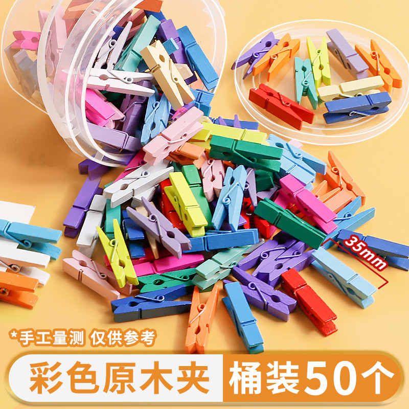 Fábrica al por mayor color de madera mano foto clip de madera de color 100 etiquetas de cuerda de cáñamo clip de madera