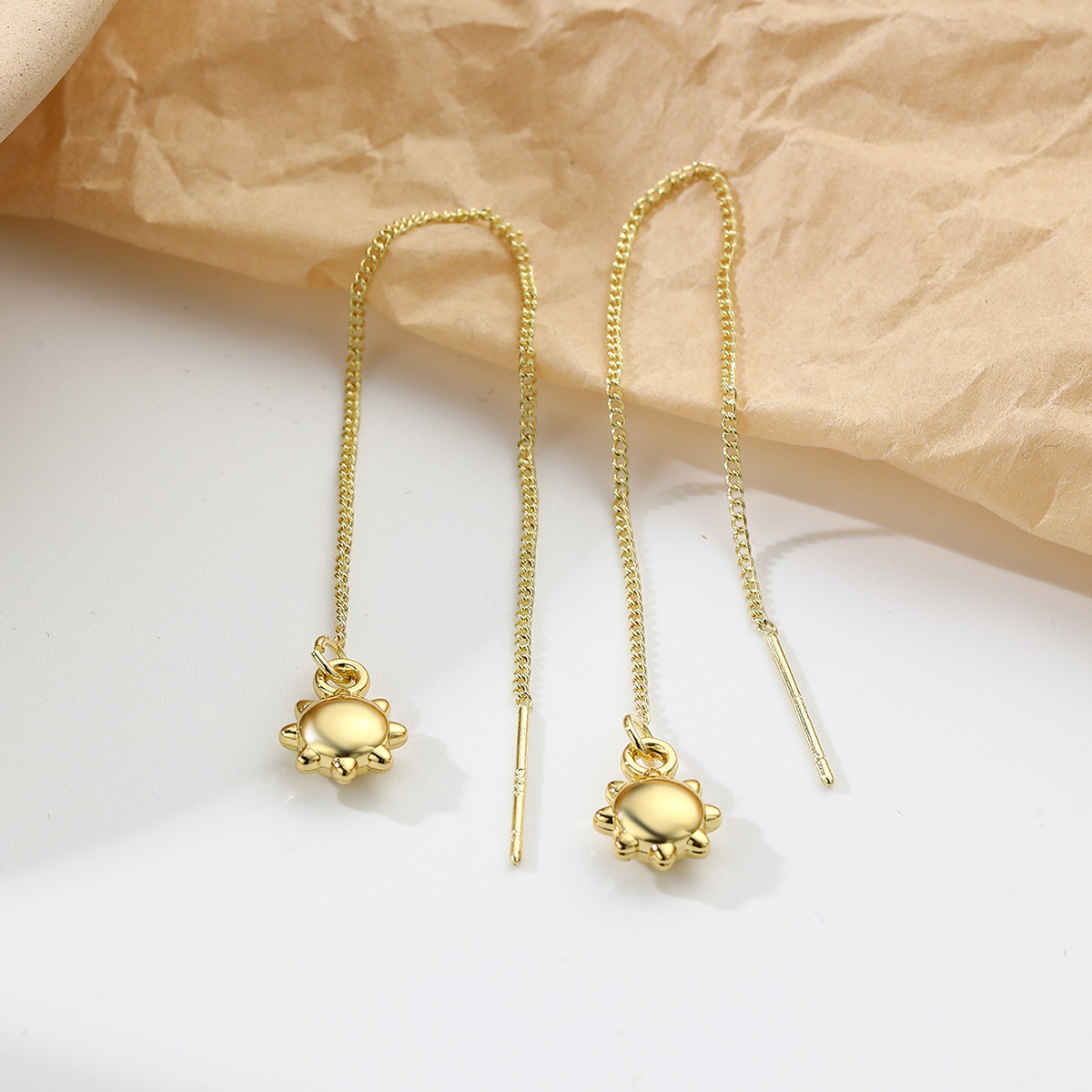 hot accessories Long high end pearl earrings Zircon crystal bee earrings Colorful bird earrings_voghion.com