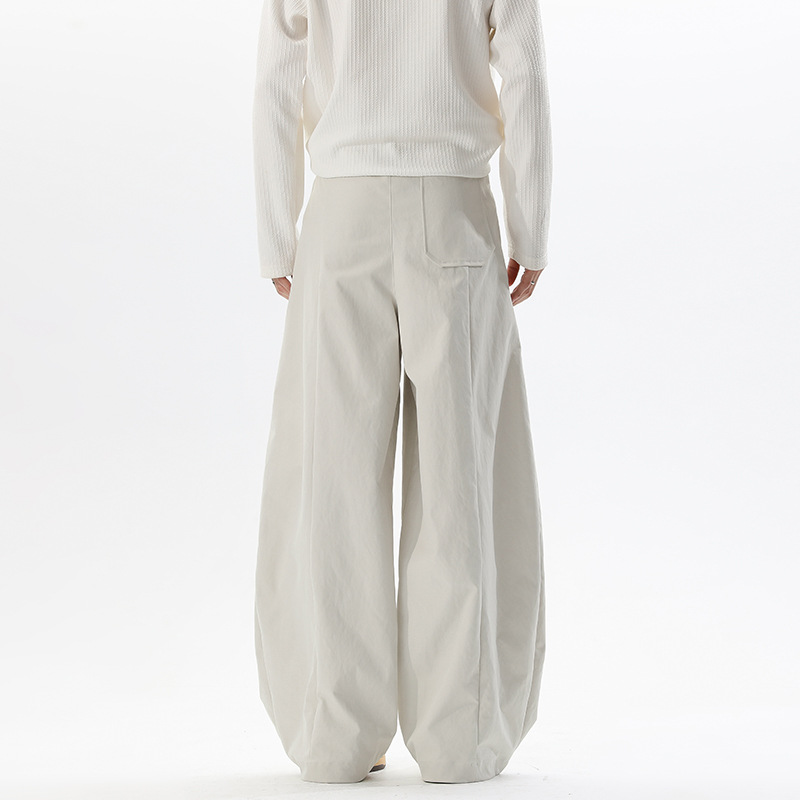 Lässige Herrenhose im amerikanischen Stil mit schrägem Schnitt, neue Frühjahrskollektion 2026, trendige, gerade geschnittene Hose mit weitem Bein._voghion.com