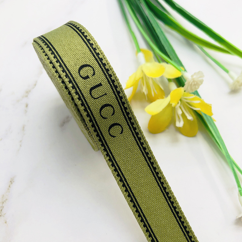 赤い本の小さな香りのリボンの髪飾りリボンのプレゼントのひもの花束の帽子の縁の手作りのdiyブランドのリボン|undefined