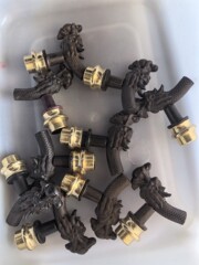 ワインひょうたん口栓アクセサリー、無垢材栓、ワインひょうたん手ひねりひょうたん栓、黒檀彫刻