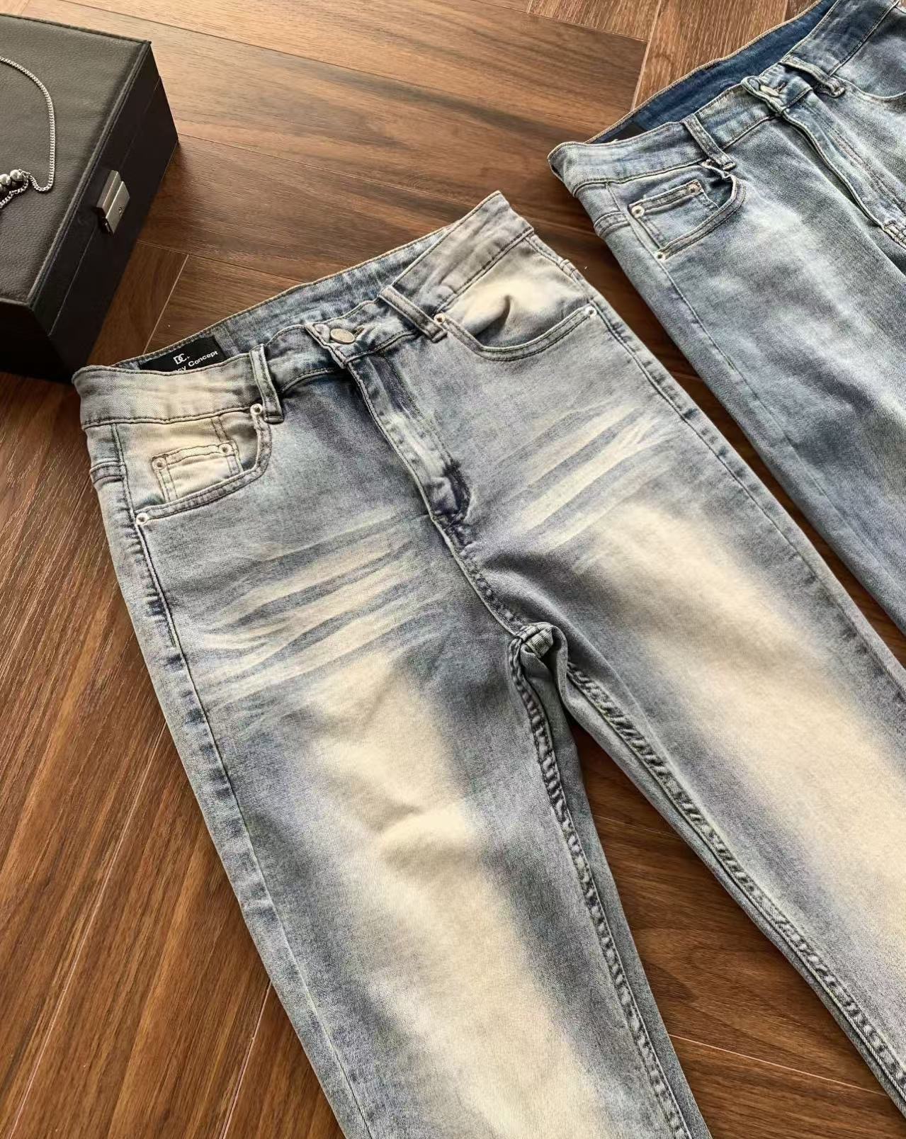 Men's Clothing Retro Washed Cleanfit Jeans DC Style American Slim Fit Slightly Flared High Street Vibe Pants Men's Clothing Denim_mkmklike.com