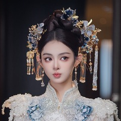 花嫁の中国式の頭飾りの青い秀禾の髪飾りの漢服の朝の長衣のチャイナドレスのアクセサリーの造液の花のステップd 0345
