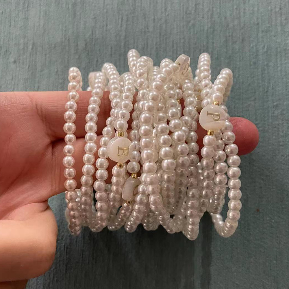 Business Occasion Elegant Lady Letter Imitation Pearl Women's Bracelets