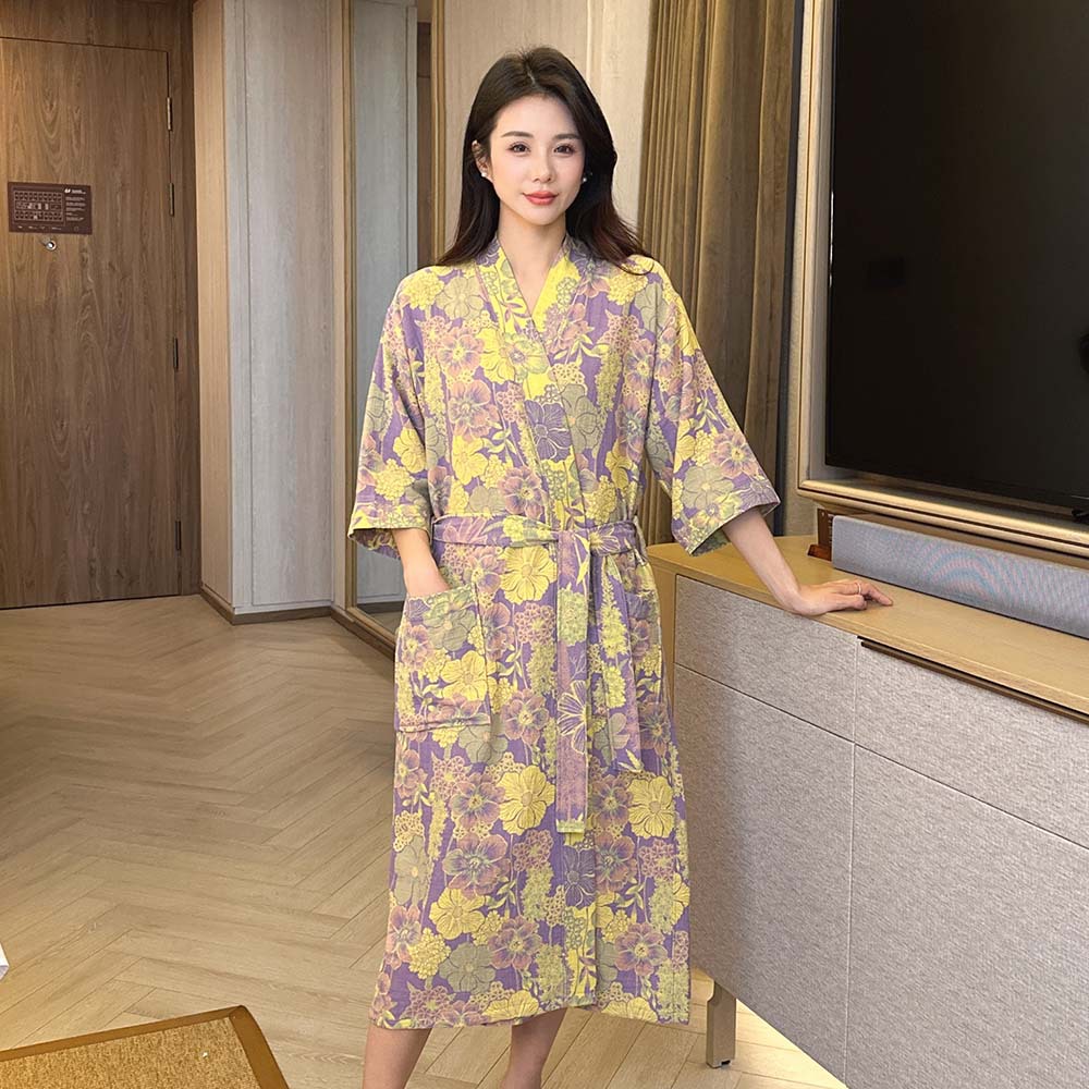 보라색과 노란색의 꽃향기