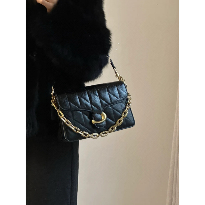 Coach C's New Women's Bag Quilted Chain Accordion Bag Chain Soft Tabby Satchel Dionysus Messenger Bag Coach C's New Women's Bag Quilted Chain Accordion Bag Chain Soft Tabby Satchel Dionysus Messenger Bag