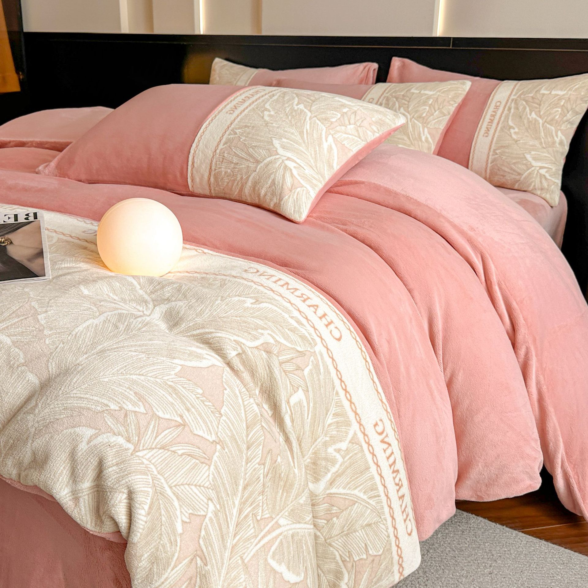 1688厳選連名A類冬5D彫刻牛乳パイル4点セット両面パイルシーツカバーが厚く保温されている