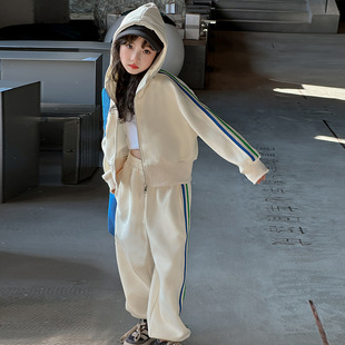 Ůͯ���b���b�¿��n�惺ͯ����Bñ����СŮ���\��ѝ�ɼ��׳�